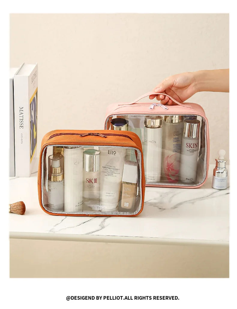 Nouveau Sac de Maquillage Transparent en PVC pour Femmes - Sac de Voyage Portable Grande Capacité pour Bain, Fitness, Natation et Cosmétique - La Maison Cozy